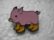 Piglet in wellies pin badge
