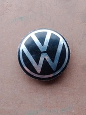 VW VOLKSWAGEN WHEEL CENTER HUB