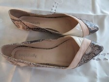 Long Tall Sally flat Crocodile/pink Shoes size 7