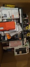 250+ Joblot Associated Items For Iphone And Android Casses And Screen Protectors