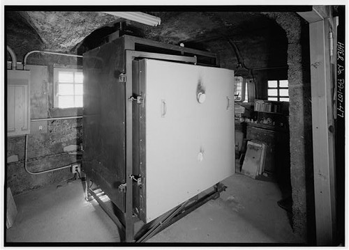 Bailey gas kiln - 47.,