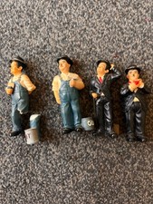 laurel and hardy figures