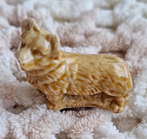 Wade dog figurine - wade,
