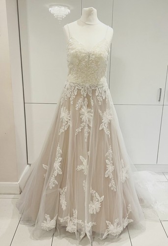 Stunning glitter wedding - glitter,