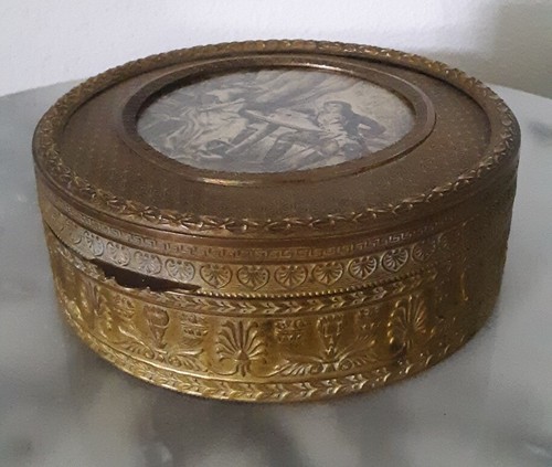 Austria antique round - round, metal