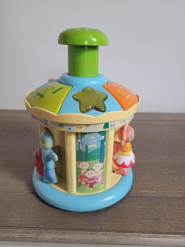 Rare the night garden - in,