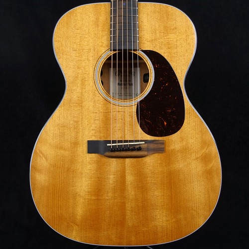 Martin 000e retro - 000e, plus
