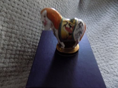 Royal worcester candle - worcester, snuffer