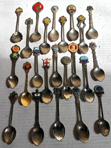 Vintage souvenir collector - 23,