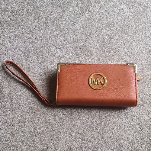 Genuine new michael - genuine,