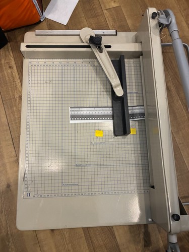 Heavy duty paper and - heavy, a3