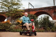 Light 24kg VAT-Exempt Auto-Folding Mobility Scooter Removable Lithium Battery