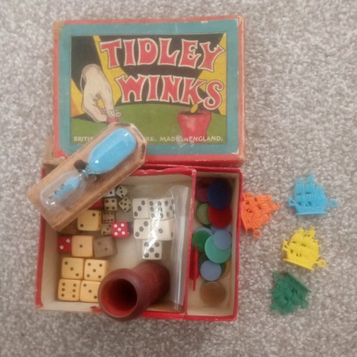 Vintage wooden dice shaker - vintage,