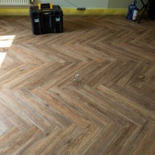 💦 Pro Herringbone Rustic