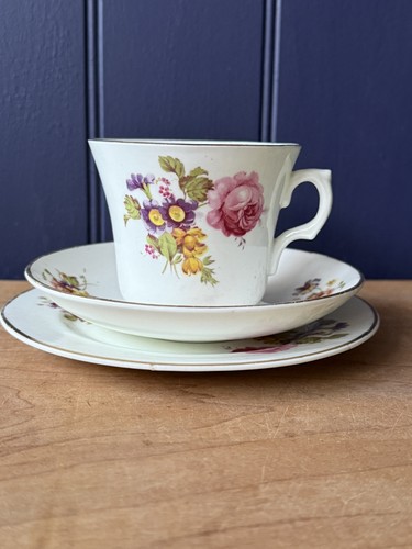 Bone china trio tea - trio,