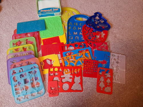 Vintage stencil 90s 2000s - vintage,