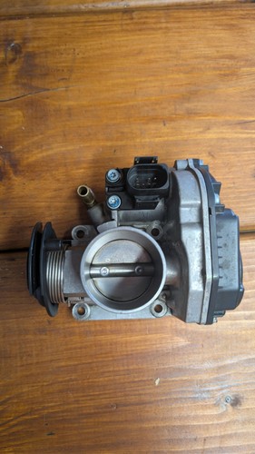 Throttle valve control element - valve,