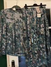 Stunning Sequinned Ladies