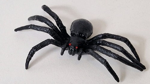 Fake toy spider - 1x,