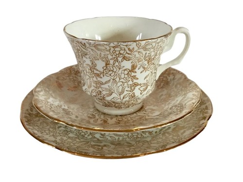 Royal stuart gold - chintz, tea