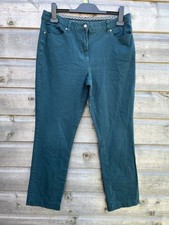 Maine New England Green Chinos