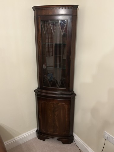 Mahogany corner display - mahogany,
