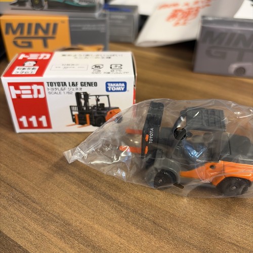 Tomy takara toyota geneo - tomy,