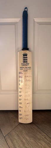 England cricket signed - cricket, bat