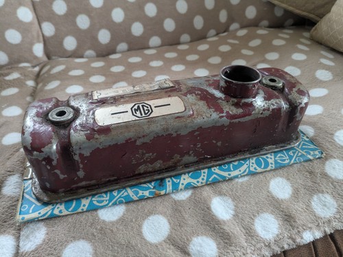 Magnette rocker cover - a,