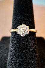 PRETTY VINTAGE 18CT GOLD