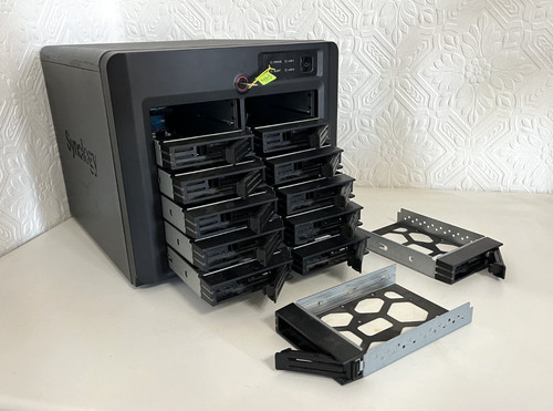 Ds2413 synology diskstation - ds2413+,