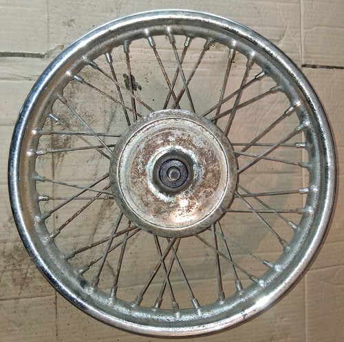 Bsa c15 front wheel - bsa,