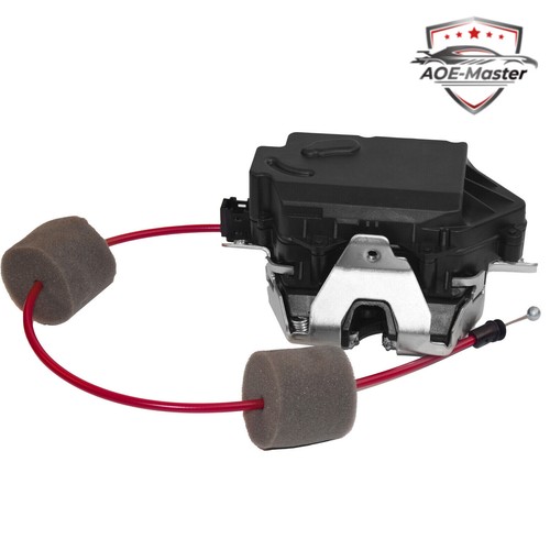 Rear tailgate hatch - rear, lock