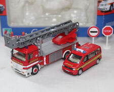 CARARAMA / HONGWELL - FIRE ENGINE SET - MERCEDES ACTROS LADDER TRUCK / VITO VAN