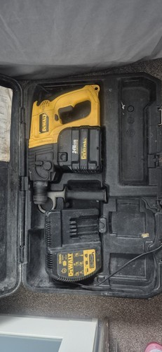 Dewalt dw004 24v cordless sds - dewalt,