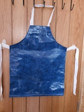 Child's Apron - Oilcloth - age 4-6 - Handmade in Wales