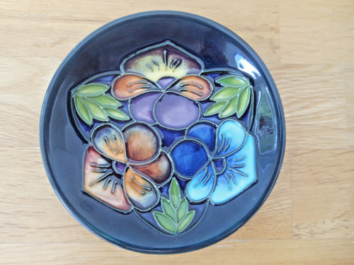 Moorcroft pin dish pansy - moorcroft,