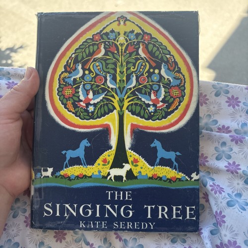 Vintage book the singing tree - singing,