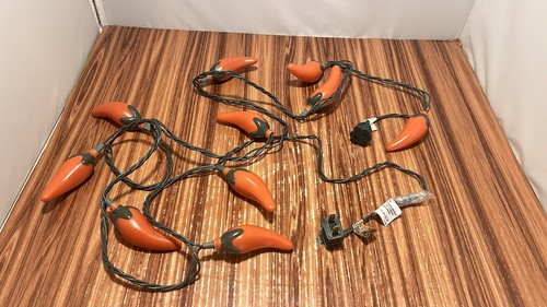 Red chili peppers string - red, 10