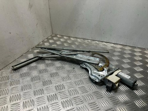 Toyota avensis t25 front - t25, right