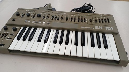 Roland 101 analog - roland,
