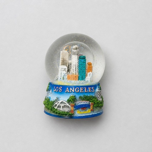 Snow globes los - snow,