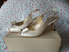 Debenhams Debut size 7 Ivory silk retro peep toe shoes w diamante detail 3" heel