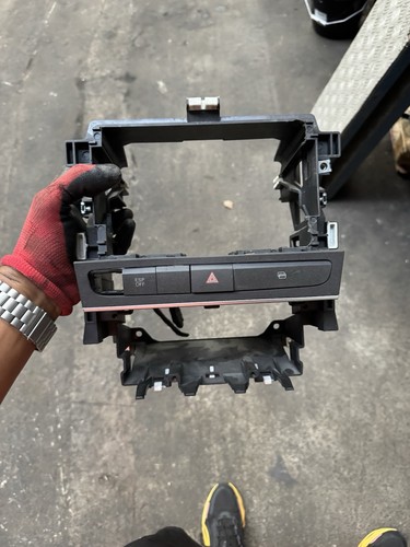 Audi facelift stereo - s3,
