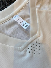 adidas Manchester United Player Issue Pro Training Top - Medium -  GPS Pocket