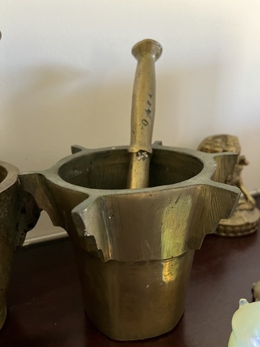 Bronze apothecary mortar - apothecary,