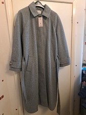 Ladies Coat Size 20