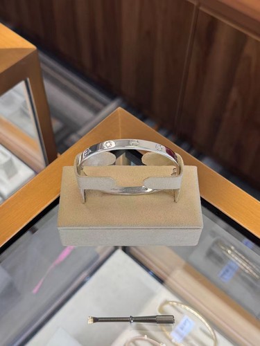 Cartier love 18ct white gold - cartier,