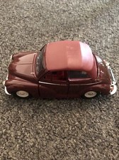 saico morris minor Maroon 