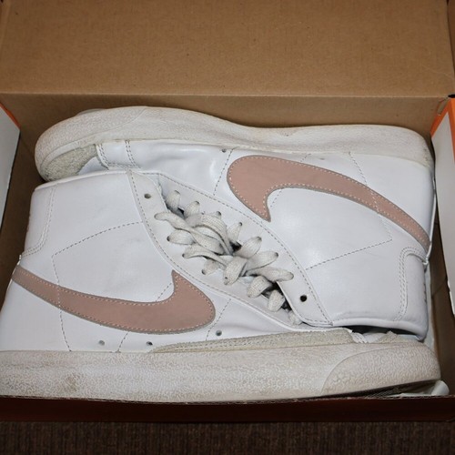 Euc nike blazer - mid, ’77